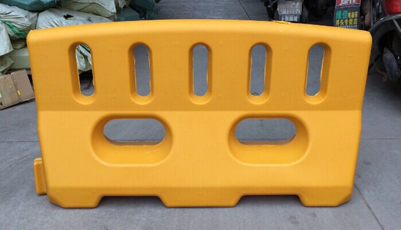 Safety Equipment Road Plastic Crowd Control Flat Guardrail for Sale Road Traffic Barrier